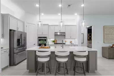 19640 Aqua View Ln, Estero, FL 33913 - Photo 4
