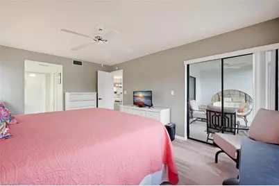 7320 Coventry Ct #710, Naples, FL 34104 - Photo 12