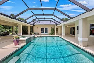 675 Murex Dr, Naples, FL 34102 - Photo 6