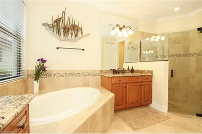 3122 Aviamar Cir, Naples, FL 34114 - Photo 12