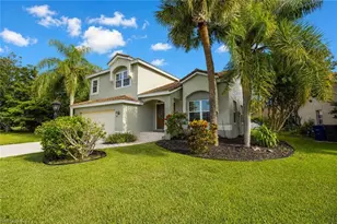 12960 Eagle Pointe Cir, Fort Myers, FL 33913 - Photo 1