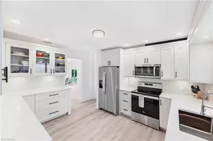 134 16th Ave S, Naples, FL 34102 - Photo 10