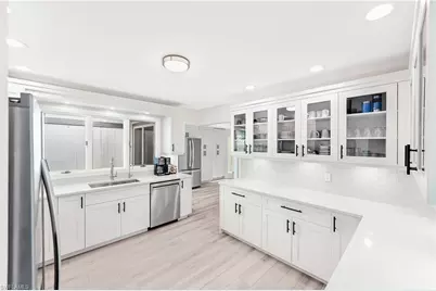 134 16th Ave S, Naples, FL 34102 - Photo 12