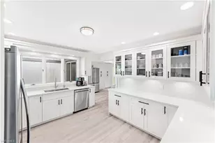 134 16th Ave S, Naples, FL 34102 - Photo 12