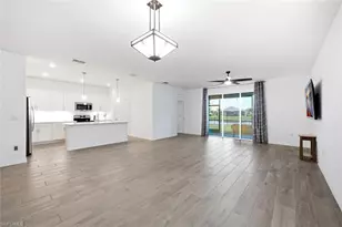 2294 Avocado Ln, Naples, FL 34120 - Photo 4