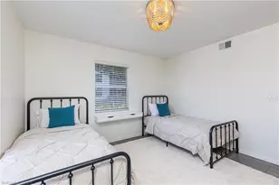 9600 Victoria Ln, Naples, FL 34109 - Photo 18
