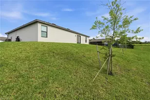 811 Gen Chesty Puller Ct, Labelle, FL 33935 - Photo 30