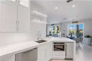 365 5th Ave S, Naples, FL 34102 - Photo 6