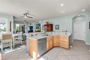 20061 Sanibel View Cir, Fort Myers, FL 33908 - Photo 8