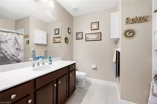3675 Canopy Cir, Naples, FL 34120 - Photo 32