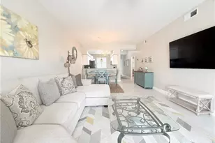 7515 Stoneybrook Dr, Naples, FL 34112 - Photo 8