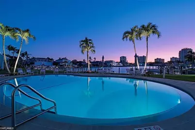 400 Park Shore Dr #303, Naples, FL 34103 - Photo 14