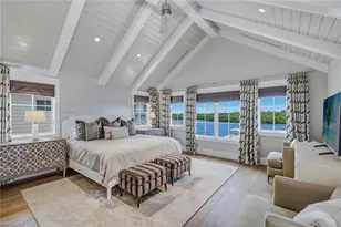 185 15th St S, Naples, FL 34102 - Photo 20