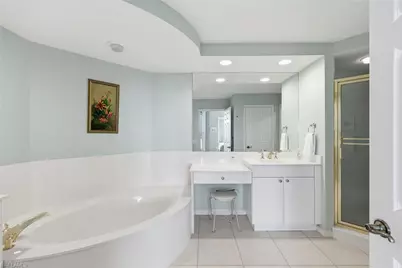 420 Cove Tower Dr #1404, Naples, FL 34110 - Photo 18