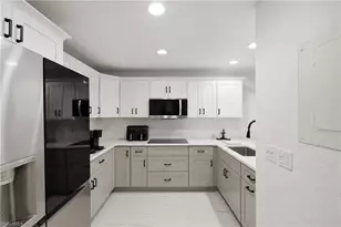 81 Emerald Woods Dr, Naples, FL 34108 - Photo 16