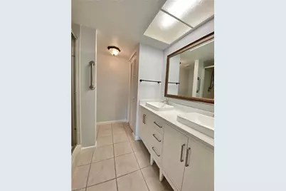 4955 Pepper Cir #B-204, Naples, FL 34113 - Photo 8