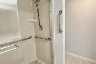 4955 Pepper Cir, Naples, FL 34113 - Photo 10