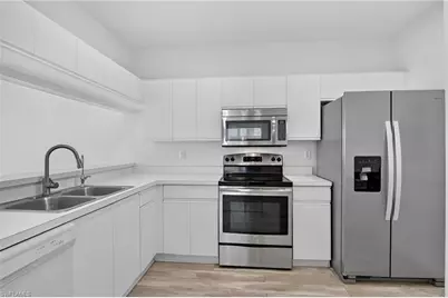 328 Bradstrom Cir #E101, Naples, FL 34113 - Photo 2