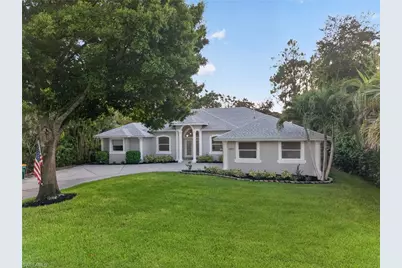 5761 Waxmyrtle Way, Naples, FL 34109 - Photo 6