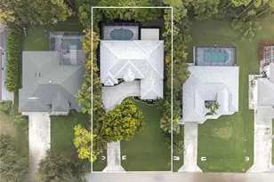 5761 Waxmyrtle Way, Naples, FL 34109 - Photo 4