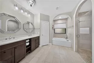 5761 Waxmyrtle Way, Naples, FL 34109 - Photo 20