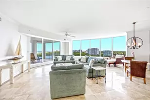 60 Seagate Dr, Naples, FL 34103 - Photo 6