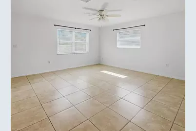 646 99th Ave N, Naples, FL 34108 - Photo 6
