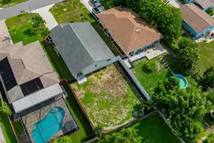 646 99th Ave N, Naples, FL 34108 - Photo 24