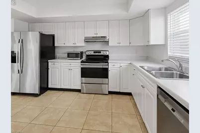 646 99th Ave N, Naples, FL 34108 - Photo 10