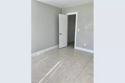 116 Santa Clara Dr #4, Naples, FL 34104 - Photo 10