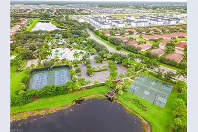 2036 Wellington St, Naples, FL 34120 - Photo 40