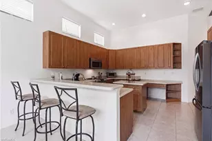 390 12th Ave NW, Naples, FL 34120 - Photo 8