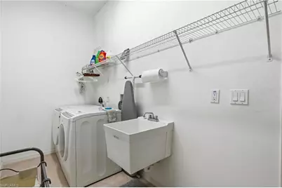 390 12th Ave NW, Naples, FL 34120 - Photo 30