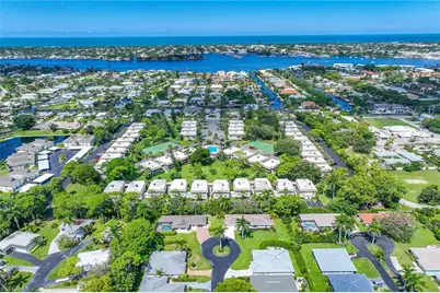 24 Rivard Rd, Naples, FL 34112 - Photo 4