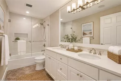 60 Seagate Dr #806, Naples, FL 34103 - Photo 12