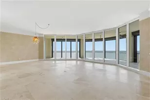 81 Seagate Dr, Naples, FL 34103 - Photo 8