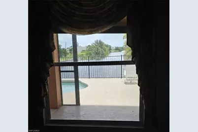 826 SW 32nd Ter, Cape Coral, FL 33914 - Photo 18