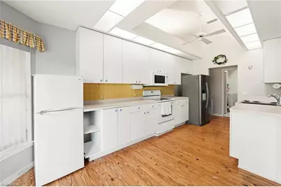 875 20th St NE, Naples, FL 34120 - Photo 24