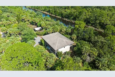 875 20th St NE, Naples, FL 34120 - Photo 36