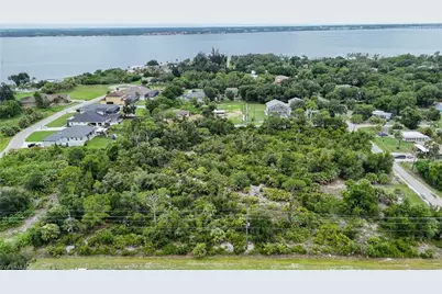 1910 Banana St, Port Charlotte, FL 33980 - Photo 8