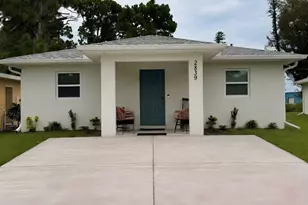 2839 Cocos Ave, Fort Myers, FL 33901 - Photo 2