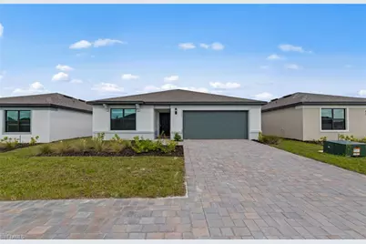 1005 Caloosa Breeze Dr, Labelle, FL 33935 - Photo 2