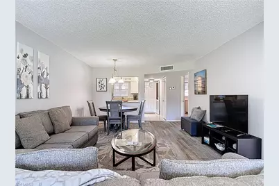 200 Turtle Lake Ct #109, Naples, FL 34105 - Photo 18