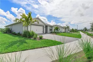 15820 Blue Rdg Wy, Punta Gorda, FL 33982 - Photo 2