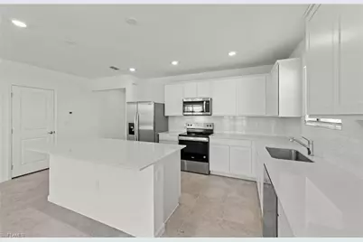 1137 Caloosa Breeze Dr, Labelle, FL 33935 - Photo 14