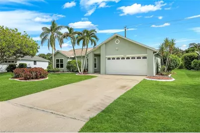 9814 Country Oaks Dr, Fort Myers, FL 33967 - Photo 4