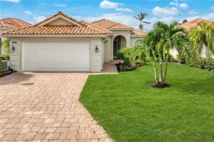 3232 Benicia Ct, Naples, FL 34109 - Photo 10