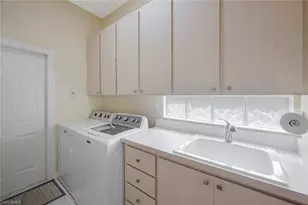 3232 Benicia Ct, Naples, FL 34109 - Photo 32