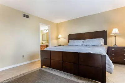 1075 Foxfire Ln #103, Naples, FL 34104 - Photo 12