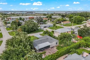 8110 Valencia Rd, Fort Myers, FL 33967 - Photo 26